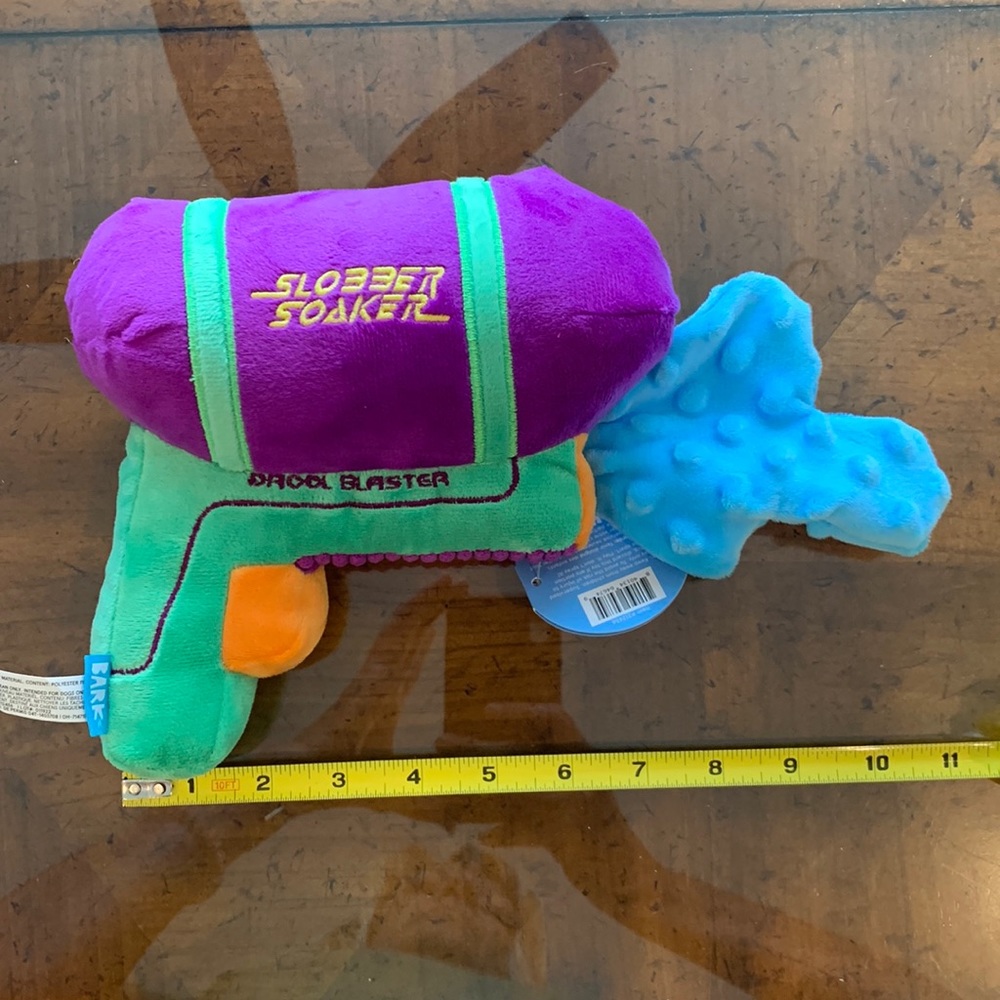 NWT Bark Box Drool Blaster NWT dog toy, Large for 50+ lbs, great quality dog toy